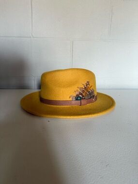 Wool Felt Fedora Hat in Camel with Yellow Sweatband